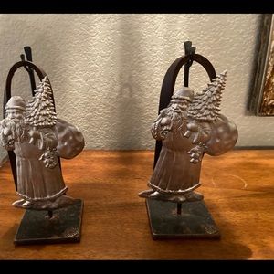 Jan Barboglio decorative Santa’s